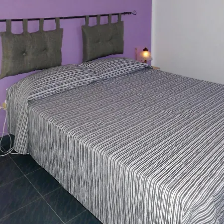 Locazione Turistica Iolanda Apartament