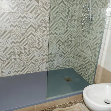 Apartament Locazione Turistica Iolanda Ranzo-Borgo